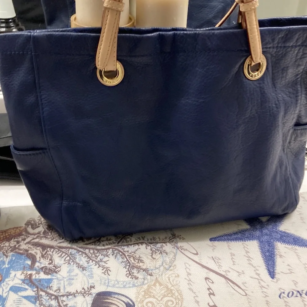 Michael Kors Handbag - Picture 7 of 12